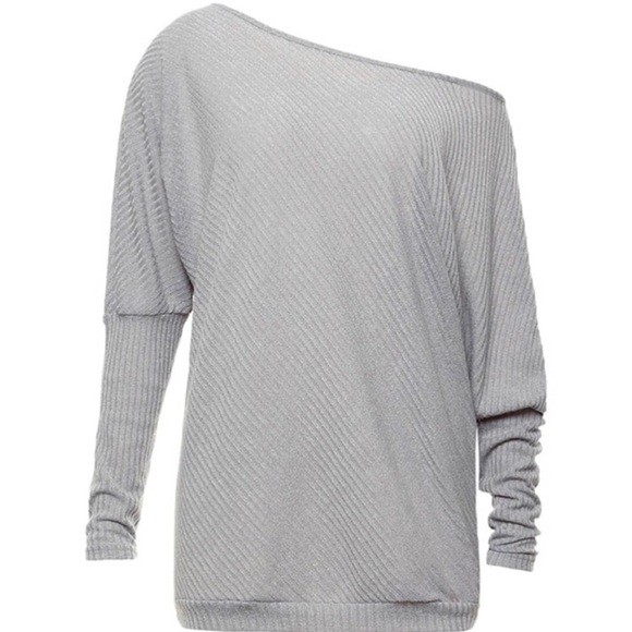 ✨RESTOCKED!! Gray Off The Shoulder Ribbed Top✨ - Picture 3 of 5